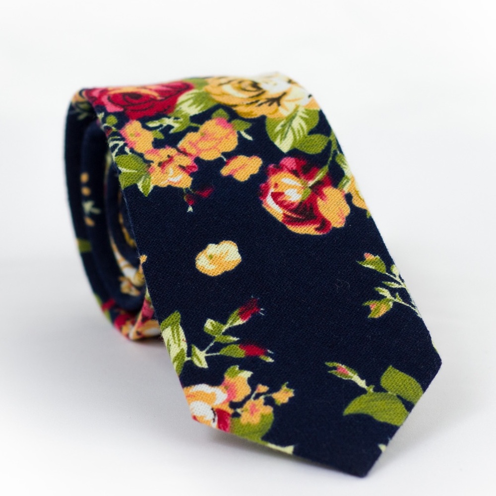 Floral skinny tie. Cotton